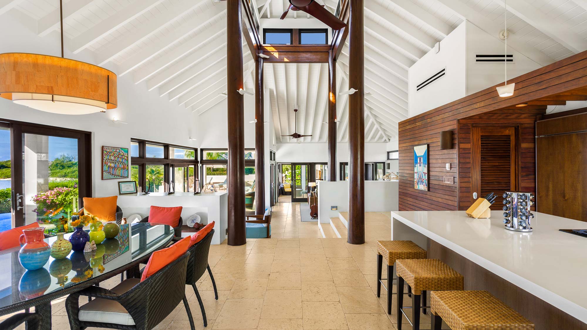 Kitchen and dining details